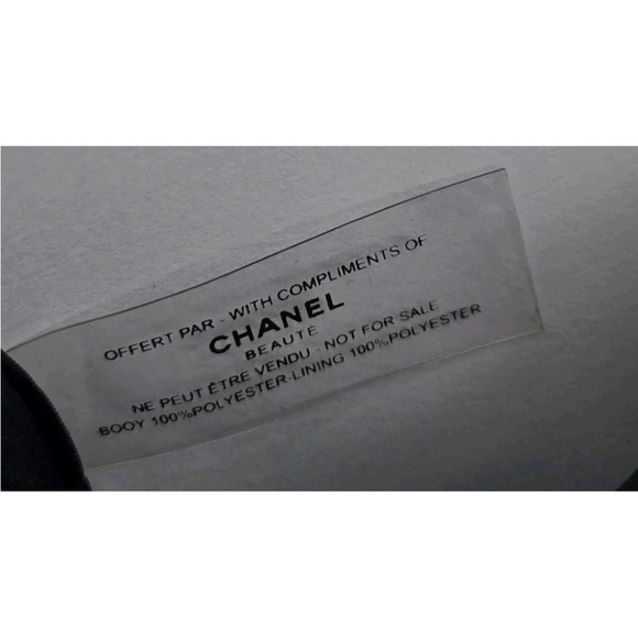 CHANEL  VIP Black Glitter Cosmetic Bag with Gold Chain - Picture 8 of 8